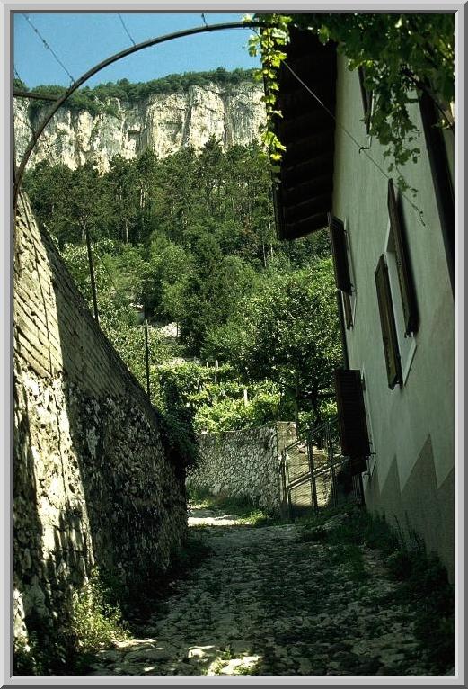 Mori, Weg zum Klettersteig