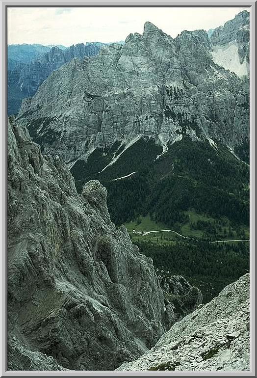 Blick von Cresta dele Masenade auf den Passo Duran